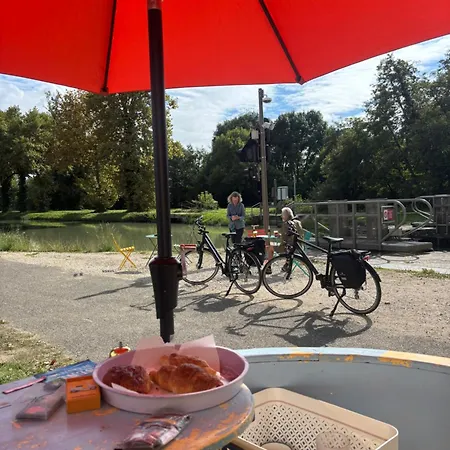 Hostel Le Logis Pellaborie *